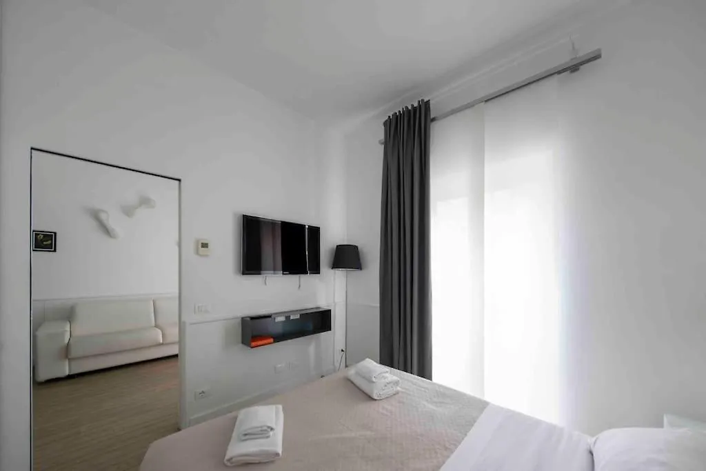 Piazza di Spagna - Suite Frezza Roma Appartamento