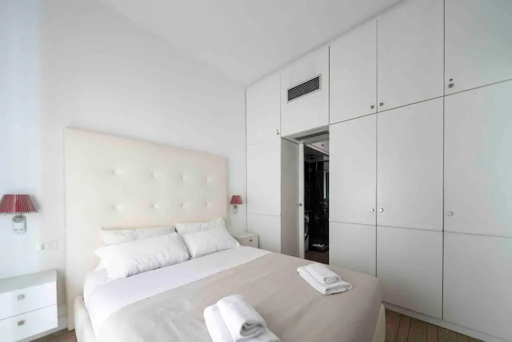 Piazza di Spagna - Suite Frezza Roma 0*,